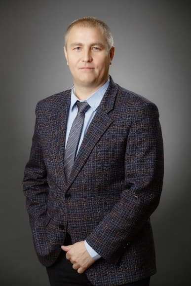 Скворцов